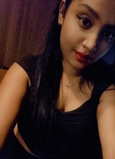 Neha Cam Session and Real Meet - escort in Hyderabad Photo 3 of 5