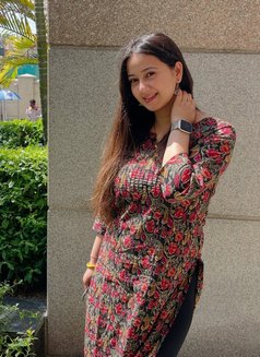Neha Cam session & Real Meet - escort in Chennai Photo 8 of 8