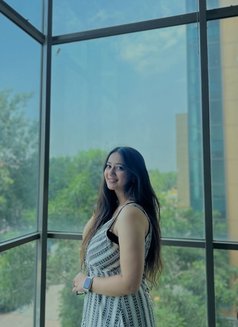 Neha Cam session & Real Meet - escort in Chennai Photo 4 of 6