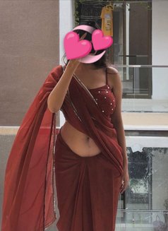 Neha cam show sex chat - puta in New Delhi Photo 2 of 5