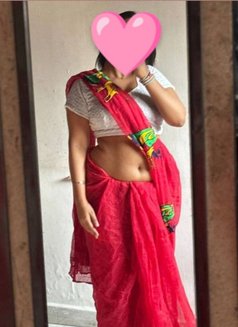 Neha cam show sex chat - puta in New Delhi Photo 3 of 5