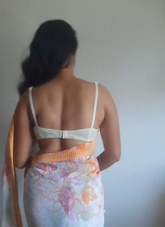 Neha cam show sex chat - puta in New Delhi Photo 5 of 5