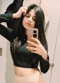 Neha College Going Girl - escort in Gurgaon Photo 2 of 3