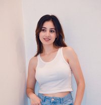 Anjali College Student - puta in Dubai