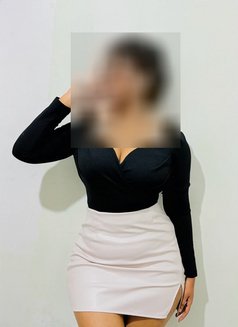 Neha - escort in Colombo Photo 5 of 6