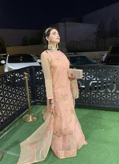 Neha - escort in Dubai Photo 4 of 6
