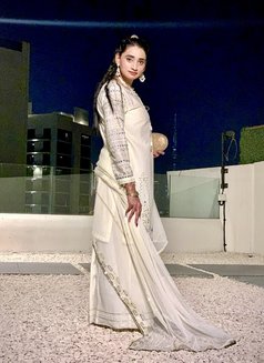 Neha - escort in Dubai Photo 5 of 6