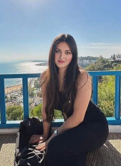 Neha - escort in Mumbai Photo 1 of 4