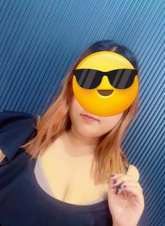 Neha - escort in Noida Photo 4 of 7