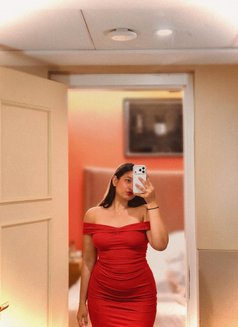 Neha Escort Service - puta in Mangalore Photo 1 of 1