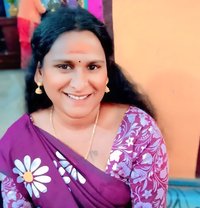 Neha - Transsexual escort in Bangalore