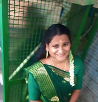 Neha - Transsexual escort in Chennai