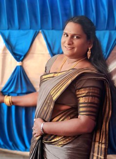Neha - Transsexual escort in Vellore Photo 1 of 1