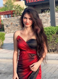 Neha 🇮🇳 GFE 21 Young Tall independent - puta in Dubai Photo 21 of 25