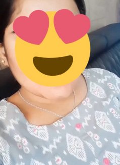 Neha Gupta Real Meet Full Gfe - puta in Bangalore Photo 1 of 4