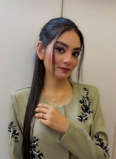 Neha hot pak beauty - escort in Dubai Photo 5 of 7