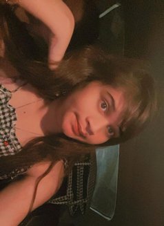 DEEPIKA REAL INDEPENDENT GIRL - escort in New Delhi Photo 3 of 7