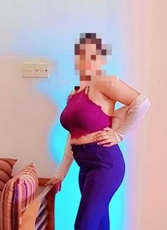 Neha Independent - escort in Colombo Photo 5 of 8