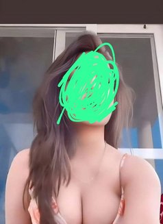 Neha independent girl - escort in New Delhi Photo 1 of 3