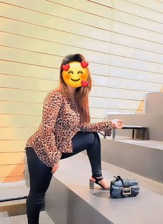 Neha independent incall GK 2 . - escort in New Delhi Photo 4 of 13