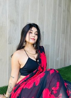 Neha - escort in Abu Dhabi Photo 3 of 4