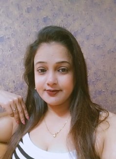 Neha - puta in Bangalore Photo 3 of 3