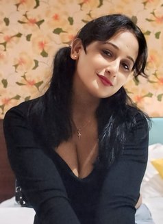 Neha - escort in Dehradun, Uttarakhand Photo 1 of 4