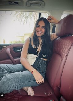 Neha - puta in Doha Photo 3 of 4