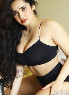 Neha - escort in Doha Photo 2 of 2