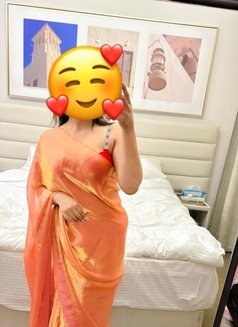 Neha in JVC - escort in Dubai Photo 4 of 8