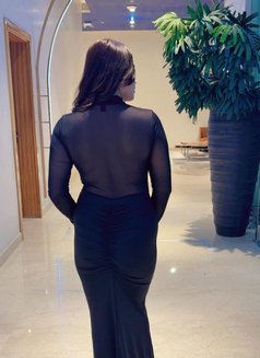 Neha - escort in Dubai Photo 2 of 12
