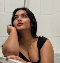 Neha - puta in Hyderabad