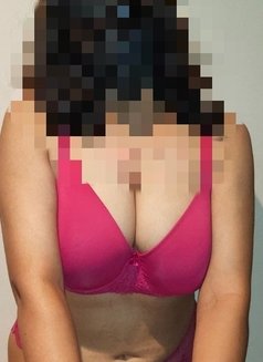 Neha big boobs cam star - adult performer in Mumbai Photo 2 of 5