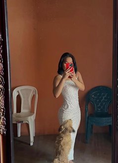 Neha - puta in Kolkata Photo 2 of 4