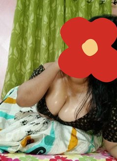 Neha - puta in Kolkata Photo 10 of 11