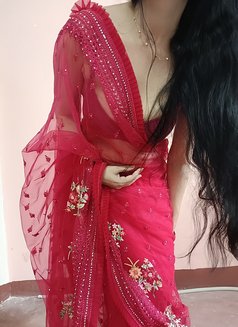 Neha - escort in Lucknow Photo 2 of 2