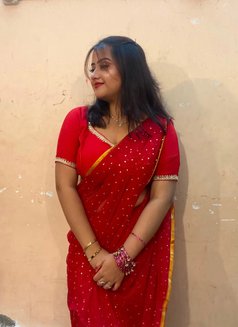 Neha - escort in Lucknow Photo 1 of 2