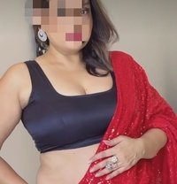 Bhabhi - escort in Mumbai