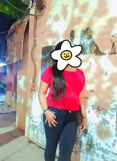 Neha - escort in New Delhi Photo 2 of 6