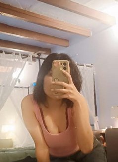 Neha - puta in New Delhi Photo 1 of 7