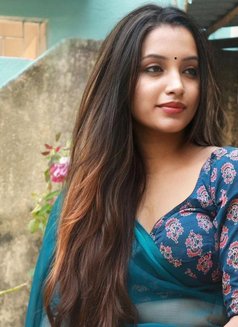 Neha - puta in New Delhi Photo 3 of 3