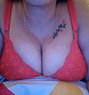 Neha - escort in Noida Photo 4 of 7