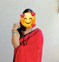 Neha - puta in Pune