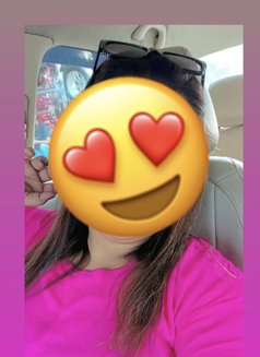 Neha - puta in Riyadh Photo 4 of 4
