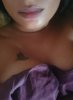 Neha - Transsexual escort in Kochi Photo 1 of 3