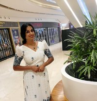 Neha - Transsexual escort in Kochi