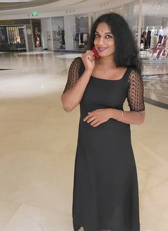 Neha - Acompañantes transexual in Kochi Photo 3 of 5