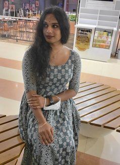 Neha - Acompañantes transexual in Kochi Photo 4 of 5