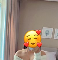 Neha Indian Model in Business Bay - escort in Dubai
