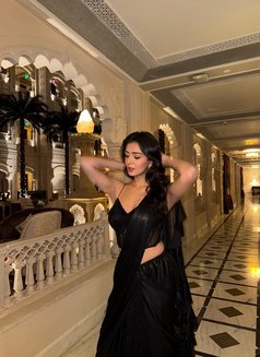 Neha Indian Model - escort in Abu Dhabi Photo 3 of 5